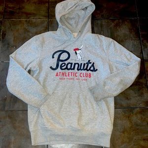 H&M Snoopy Peanuts Pullover